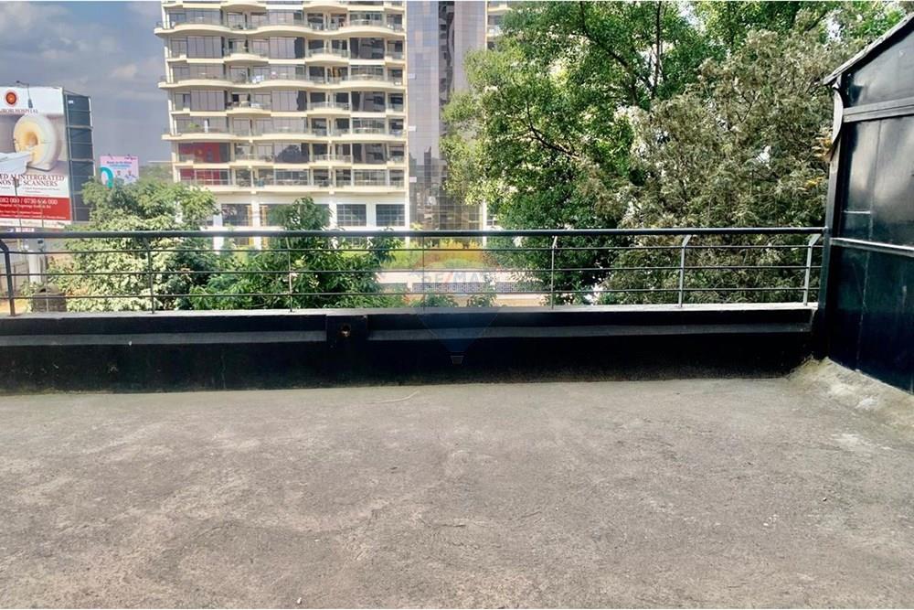 Kancelárske priestory - Na prenájom - Westlands - IMG-20250815-WA0033.jpg - 106003100-219