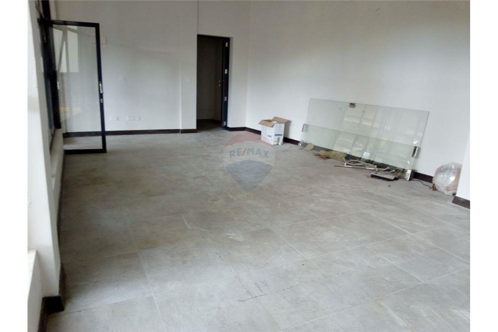 130 Sqm Office Space For Rent Lease Located At Gigiri Ke Kenya - 