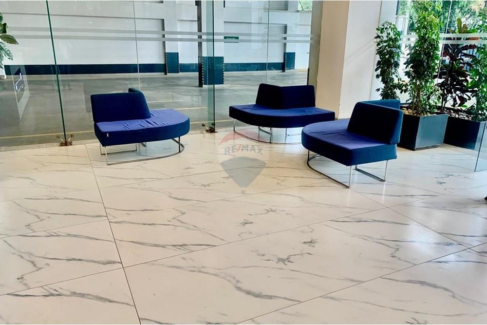 Kancelárske priestory - Na prenájom - Westlands - IMG-20250815-WA0042.jpg - 106003100-219