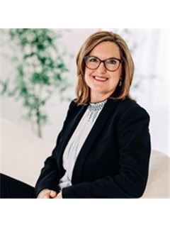 Broker/Owner - Debra West - RE/MAX Elite Group