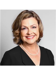 Debbie Leigh Soza - RE/MAX DFW Associates IV