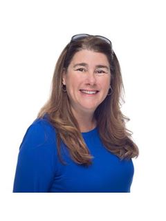 Trisa Fischer - RE/MAX DFW Associates V
