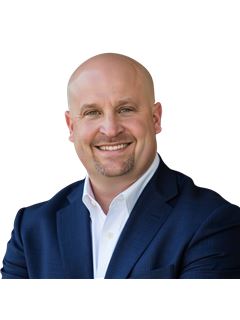 Josh Long - RE/MAX Signature Properties - Signature Home Team