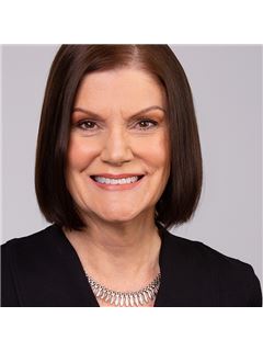 Machelle Sumner - RE/MAX Unlimited