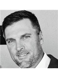 Cole Guidinger - RE/MAX DFW Associates V