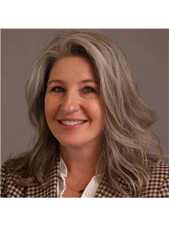 Jana Carpenter - RE/MAX Unlimited