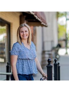 Katie Rivera - RE/MAX Signature Properties - Signature Home Team