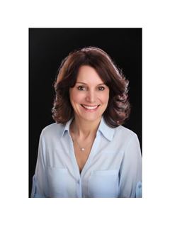 Kelly Creech - RE/MAX Preferred Associates