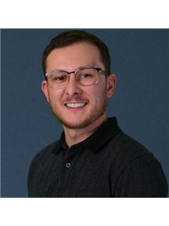 Justin Annis - RE/MAX Preferred Associates