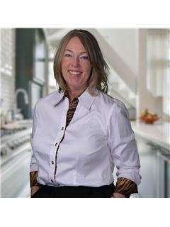 Stacey L Erard - RE/MAX Preferred Associates