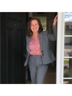 Janis L. Francis - RE/MAX Connection