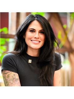 Andrea Creamer - RE/MAX Preferred Associates