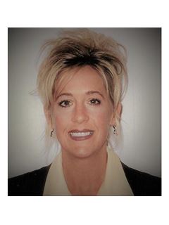 Amy Green - RE/MAX Connection