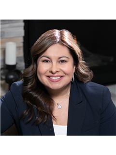 Jeannie Medlin - RE/MAX Preferred Associates