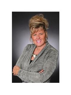 Gina M. Graf - RE/MAX Preferred Associates