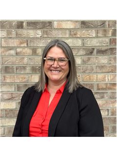 Kasha Rakosik - RE/MAX Preferred Associates