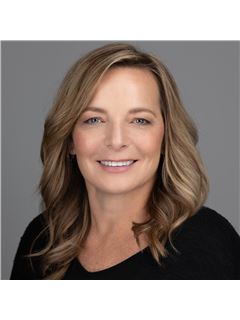 Kelly L. Smith - RE/MAX Pinnacle