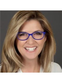 Michele McDonald-Heinze - RE/MAX Real Estate