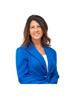 Tammy L Nichols - RE/MAX 1st Choice