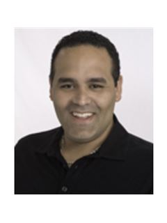 Associate - Joel Diaz - RE/MAX Real Estate