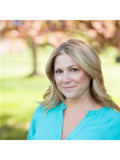 Theresa Simpson - RE/MAX 1st Choice