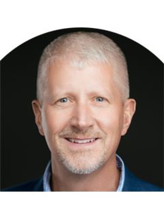 Larry Hess - RE/MAX SmartHub Realty
