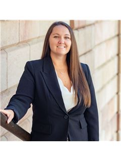 Sarah Naylor - RE/MAX SmartHub Realty