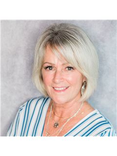 Broker/Owner - Dawn N. Crilley-Shank - RE/MAX Elite Services