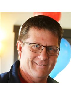 Ryan Fetterhoff - RE/MAX Elite Services