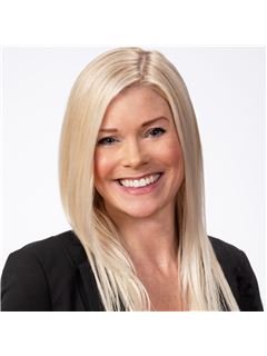 Rebecca Entwisle - RE/MAX Real Estate