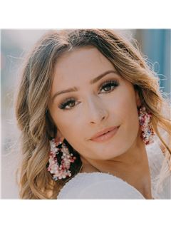 Layla Shelleman - RE/MAX of Gettysburg