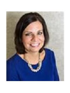 Amber L Schulze - RE/MAX Victory + Affiliates