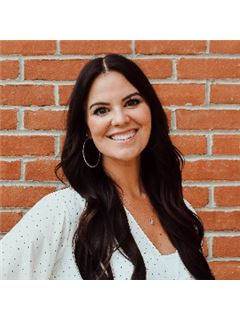 Lauren Morris - RE/MAX Victory + Affiliates