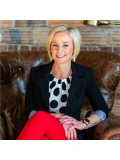 Lora Allen - RE/MAX Victory + Affiliates