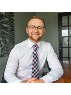 Austin Heether-Fisher - RE/MAX Victory + Affiliates