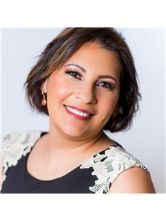 Sandy Zander - RE/MAX Premier Realty