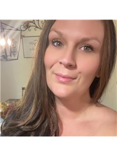 Lindsay Perkins - RE/MAX Heritage