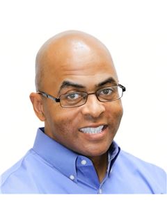 Kevin Williams - RE/MAX Jefferson City