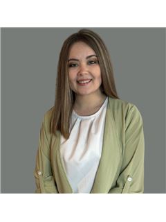 Shannon Holder - RE/MAX Heritage