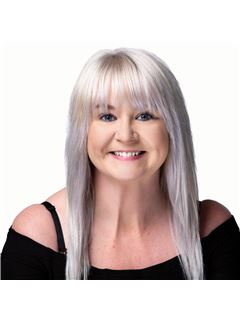 Melissa Collins - RE/MAX Lake Of The Ozarks
