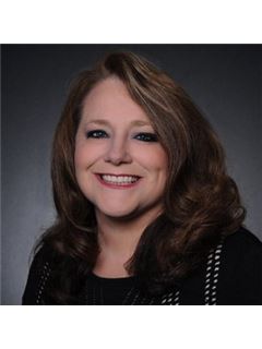 Susan L. Horak - RE/MAX Boone Realty