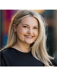 Sage Taylor - RE/MAX Heritage