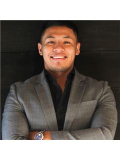 Elias Ramirez - RE/MAX Lake of the Ozarks