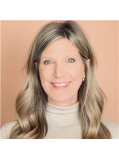 Jill Hawkins - RE/MAX Heritage