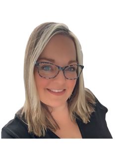 Carol Haynes - RE/MAX Lake Of The Ozarks