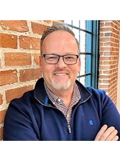 Hank Vogt - RE/MAX Jefferson City