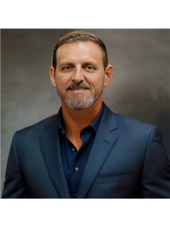 Joe Orsega - RE/MAX Lake of the Ozarks