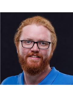 Braden Biggs - RE/MAX Jefferson City