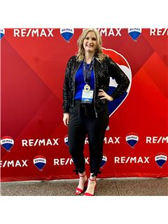 Christina McCord - RE/MAX Heritage