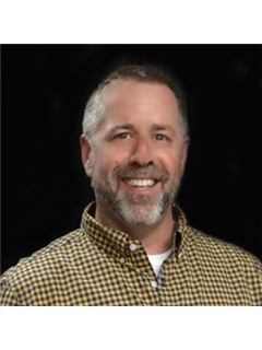 Clete D. Baxter - RE/MAX Boone Realty